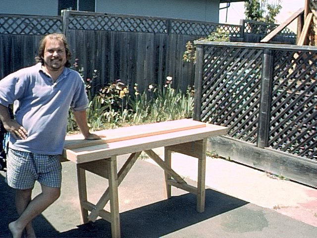 me and bench.jpg (119293 bytes)